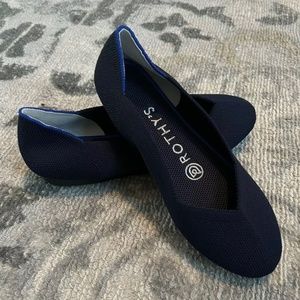 Rothy’s Navy Flats
